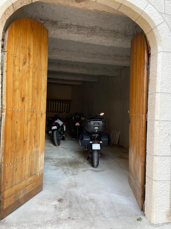 Chambre A Baldaquin Maison De L'Eglise Du Couvent Narbonne Exterior foto